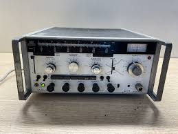 Wavetek 2002 Signal Generator 1 2002B